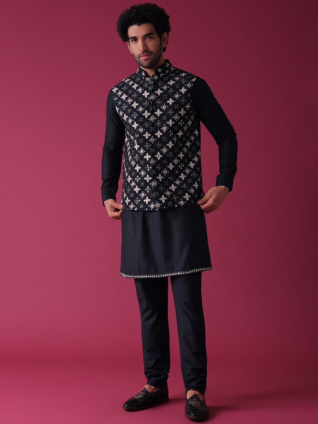 KALKI Fashion Mandarin Collar Roll Up Sleeves Straight Kurta With Churidar & Nehru Jacket, Blue
KALKI Fashion Mandarin Collar Roll Up Sleeves Straight Kurta With Churidar & Nehru Jacket, Blue