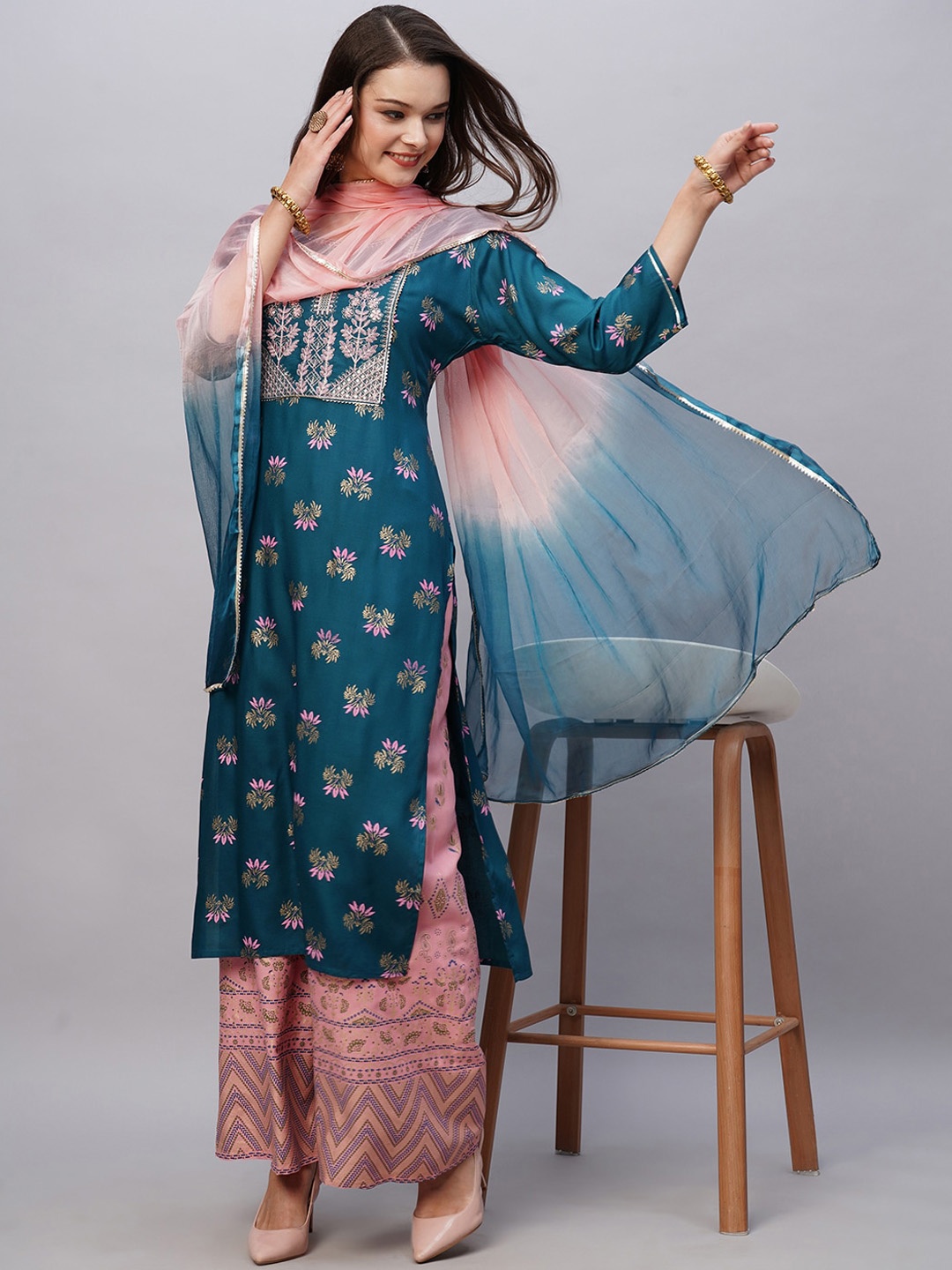Kiana House Of Fashion Floral Printed Thread Work Straight Kurta & Palazzos With Dupatta, Blue
Kiana House Of Fashion Floral Printed Thread Work Straight Kurta & Palazzos With Dupatta, Blue