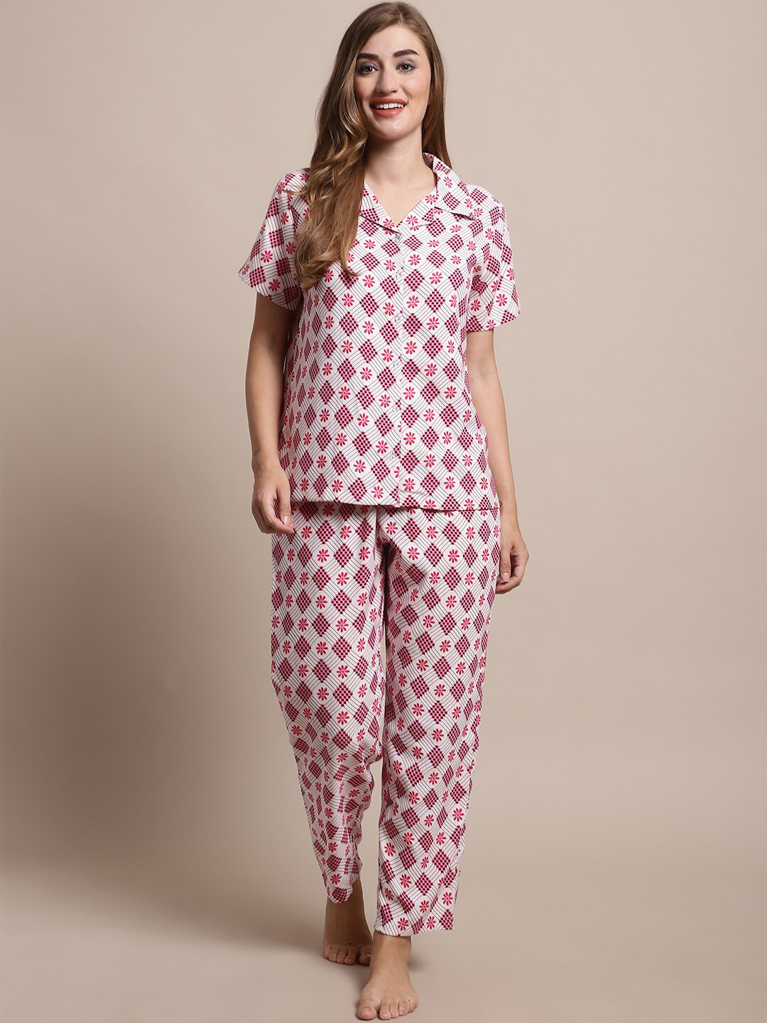 Katn India Off White & Red Floral Printed Night Suit
Katn India Off White & Red Floral Printed Night Suit