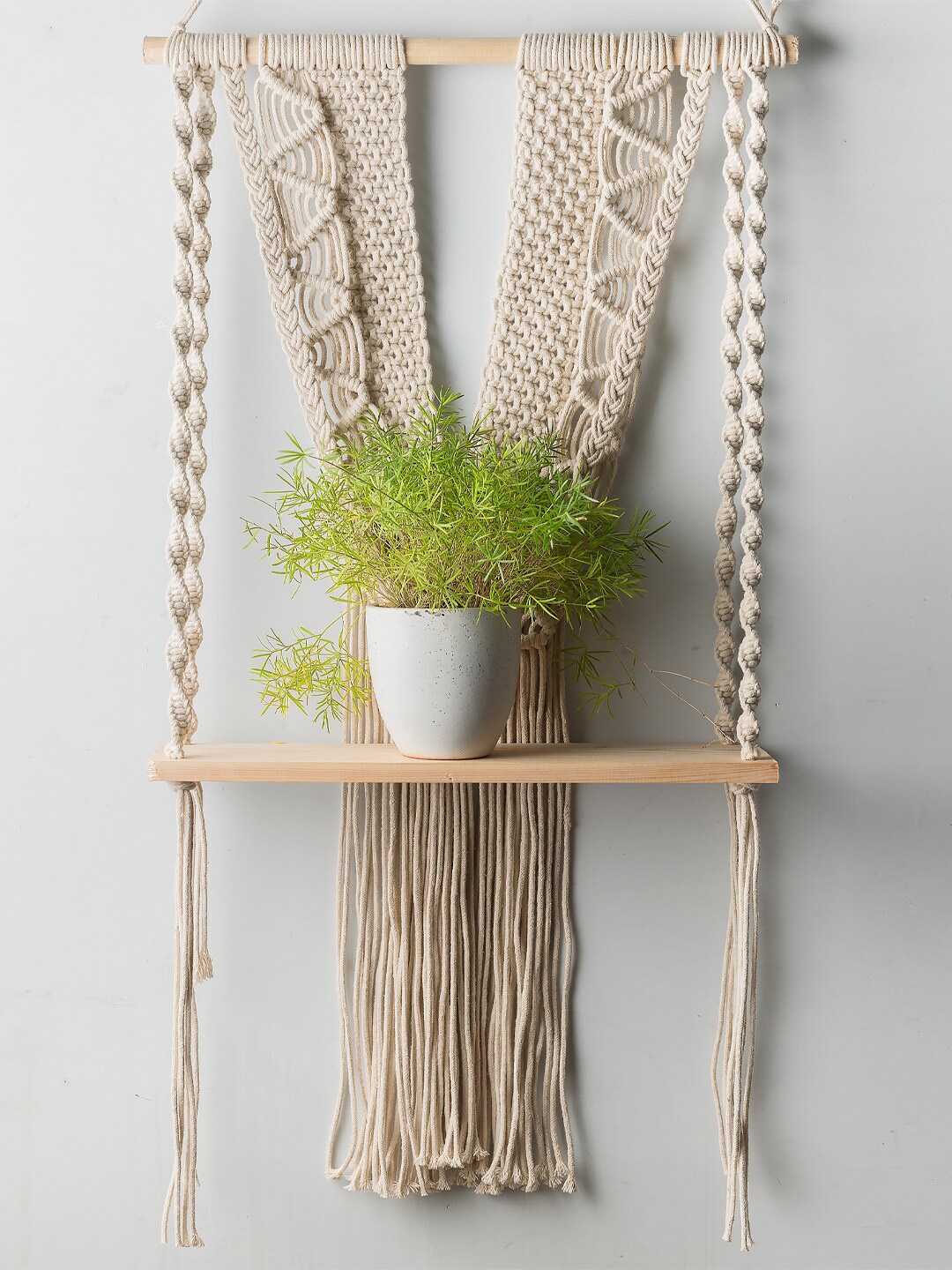 Decazone Macrame Bohemian Beige & White Cotton Rope Wall Hanging With Wooden Shelf
Decazone Macrame Bohemian Beige & White Cotton Rope Wall Hanging With Wooden Shelf