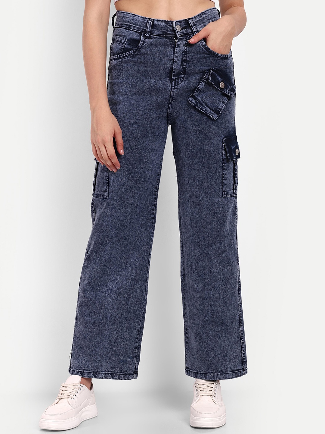 BROADSTAR Women Smart Straight Leg High-Rise Light Fade Stretchable Cargo Jeans, Navy blue
BROADSTAR Women Smart Straight Leg High-Rise Light Fade Stretchable Cargo Jeans, Navy blue