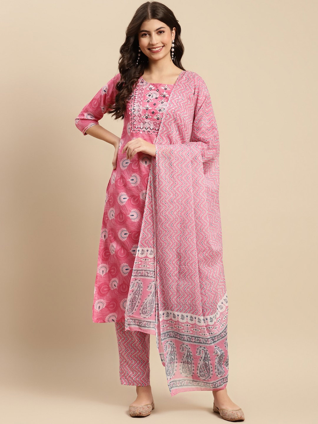 Sangria Pink Ethnic Motifs Printed Mirror Work Pure Cotton Kurta With Trouser & Dupatta
Sangria Pink Ethnic Motifs Printed Mirror Work Pure Cotton Kurta With Trouser & Dupatta