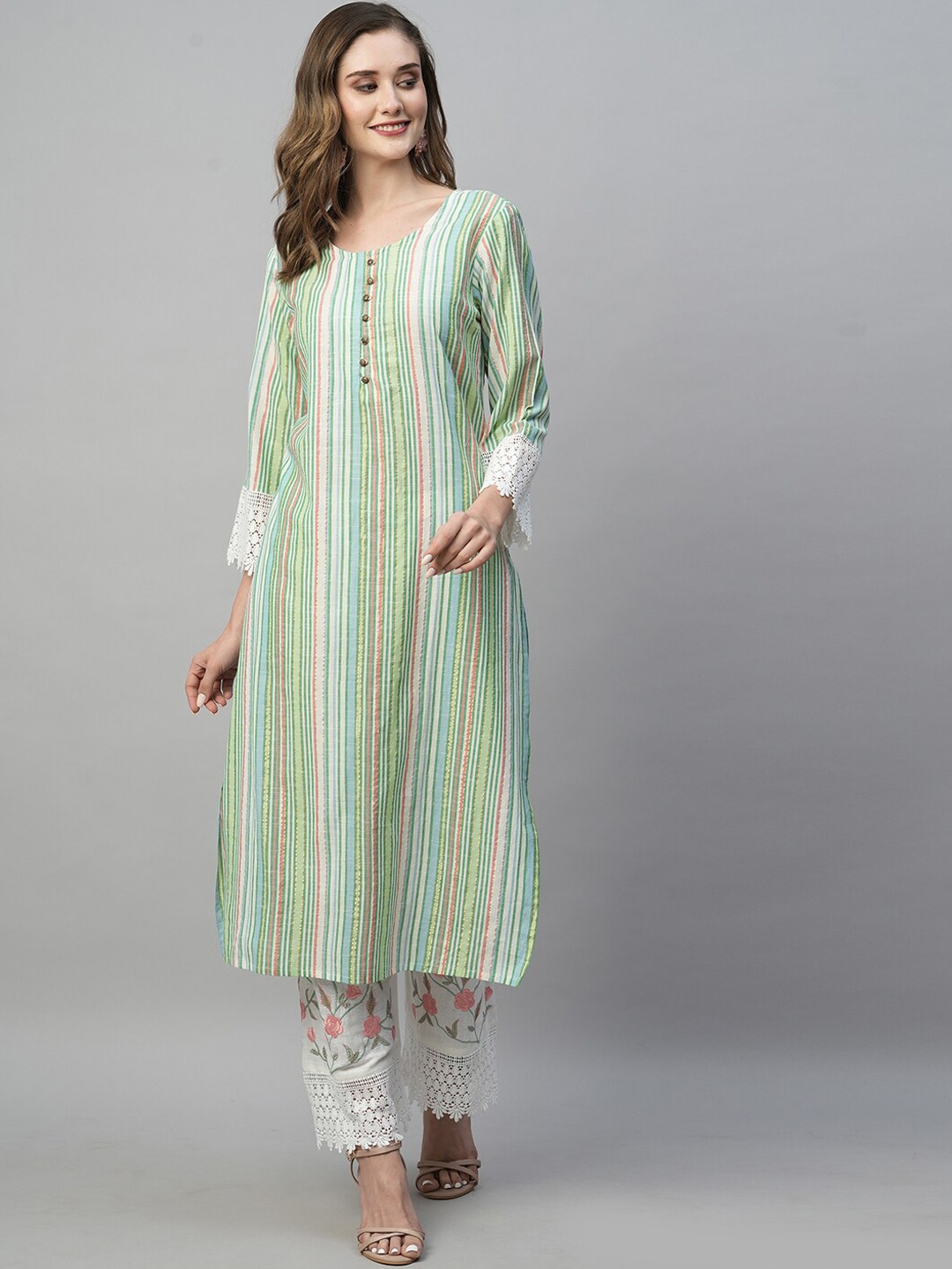 HEEPOSH Round Neck Striped Regular Thread Work Kurta & Trousers With Dupatta, Green
HEEPOSH Round Neck Striped Regular Thread Work Kurta & Trousers With Dupatta, Green