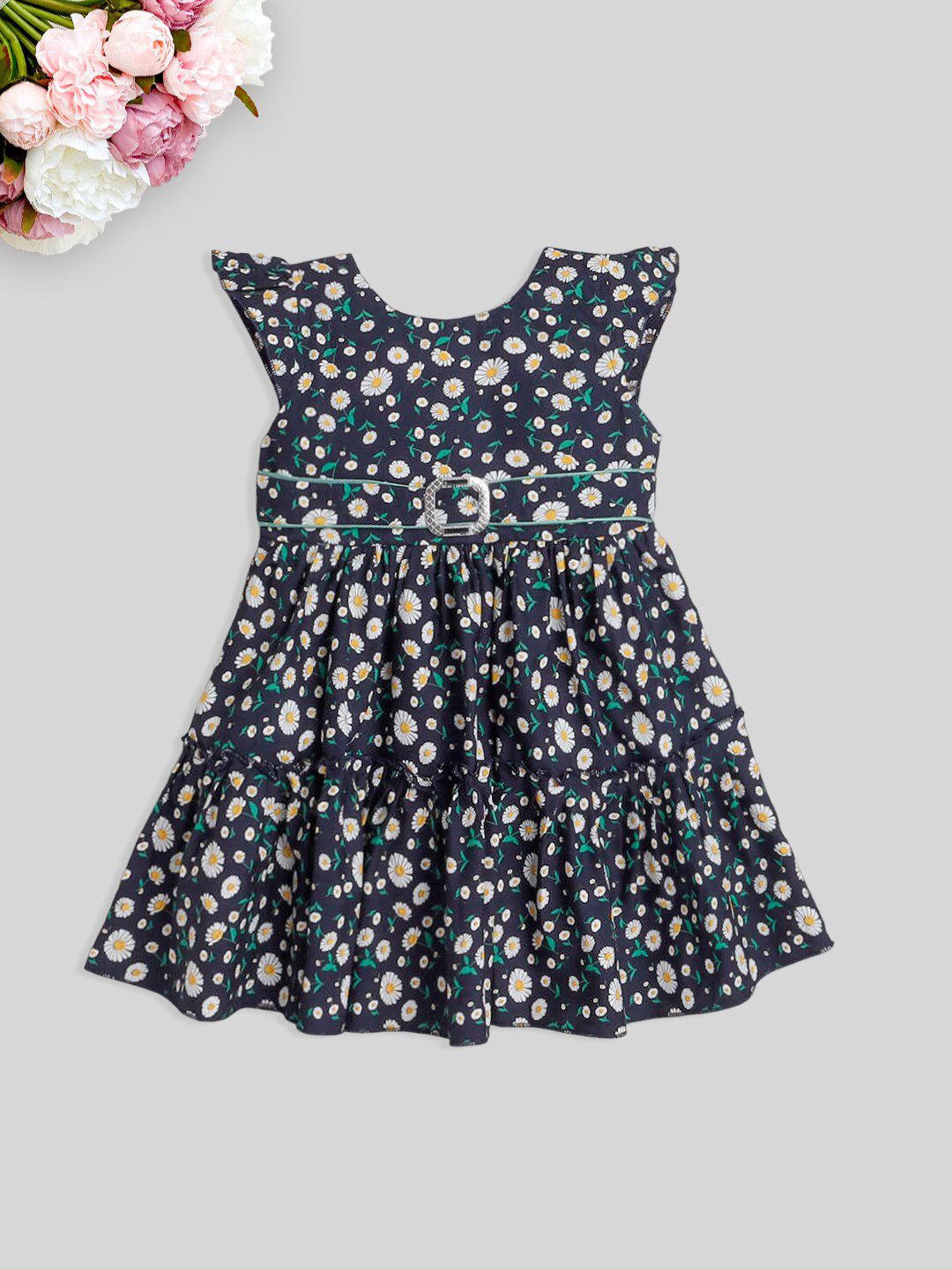 The Magic Wand Girls Floral Printed Cap Sleeves Pure Cotton Fit & Flare Dress, Navy blue
The Magic Wand Girls Floral Printed Cap Sleeves Pure Cotton Fit & Flare Dress, Navy blue