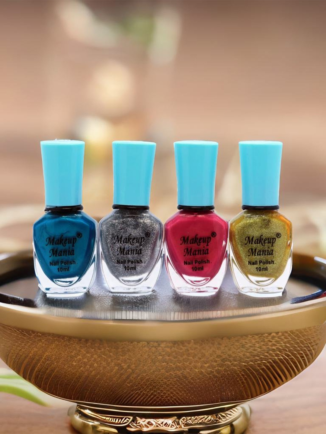 Makeup Mania Set of 4 Gorgeous Long-Lasting HD Shine Nail Polish 10ml each - Shade 41, Blue
Makeup Mania Set of 4 Gorgeous Long-Lasting HD Shine Nail Polish 10ml each - Shade 41, Blue