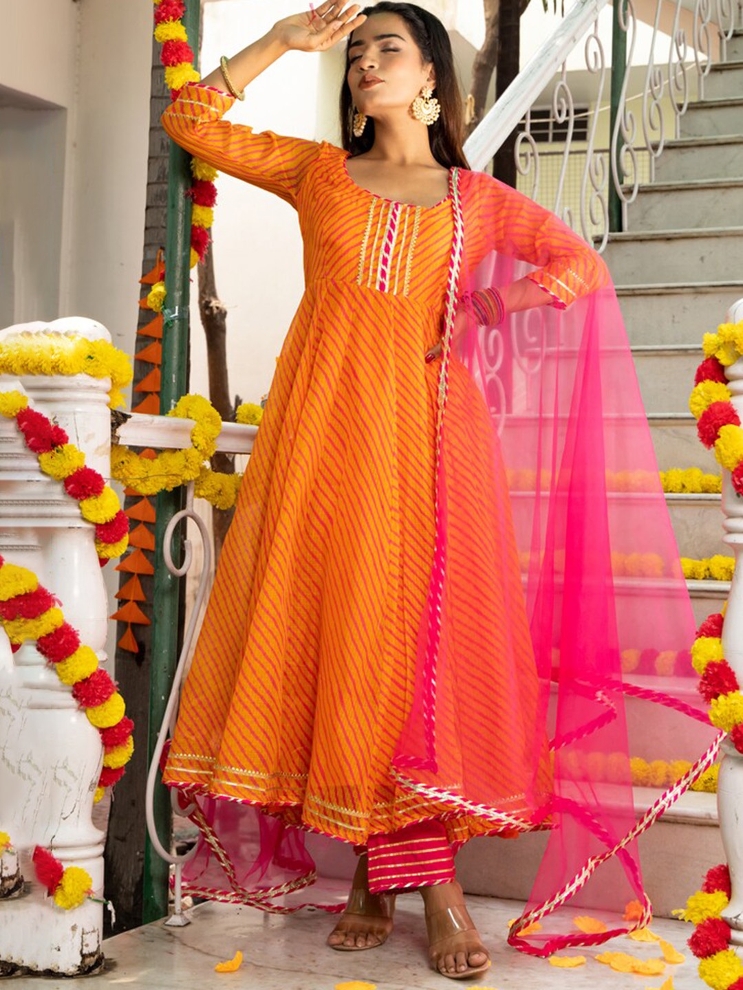 Indi INSIDE Leheriya Printed Empire Gotta Patti Pure Cotton Kurta & Trousers With Dupatta, Orange
Indi INSIDE Leheriya Printed Empire Gotta Patti Pure Cotton Kurta & Trousers With Dupatta, Orange
