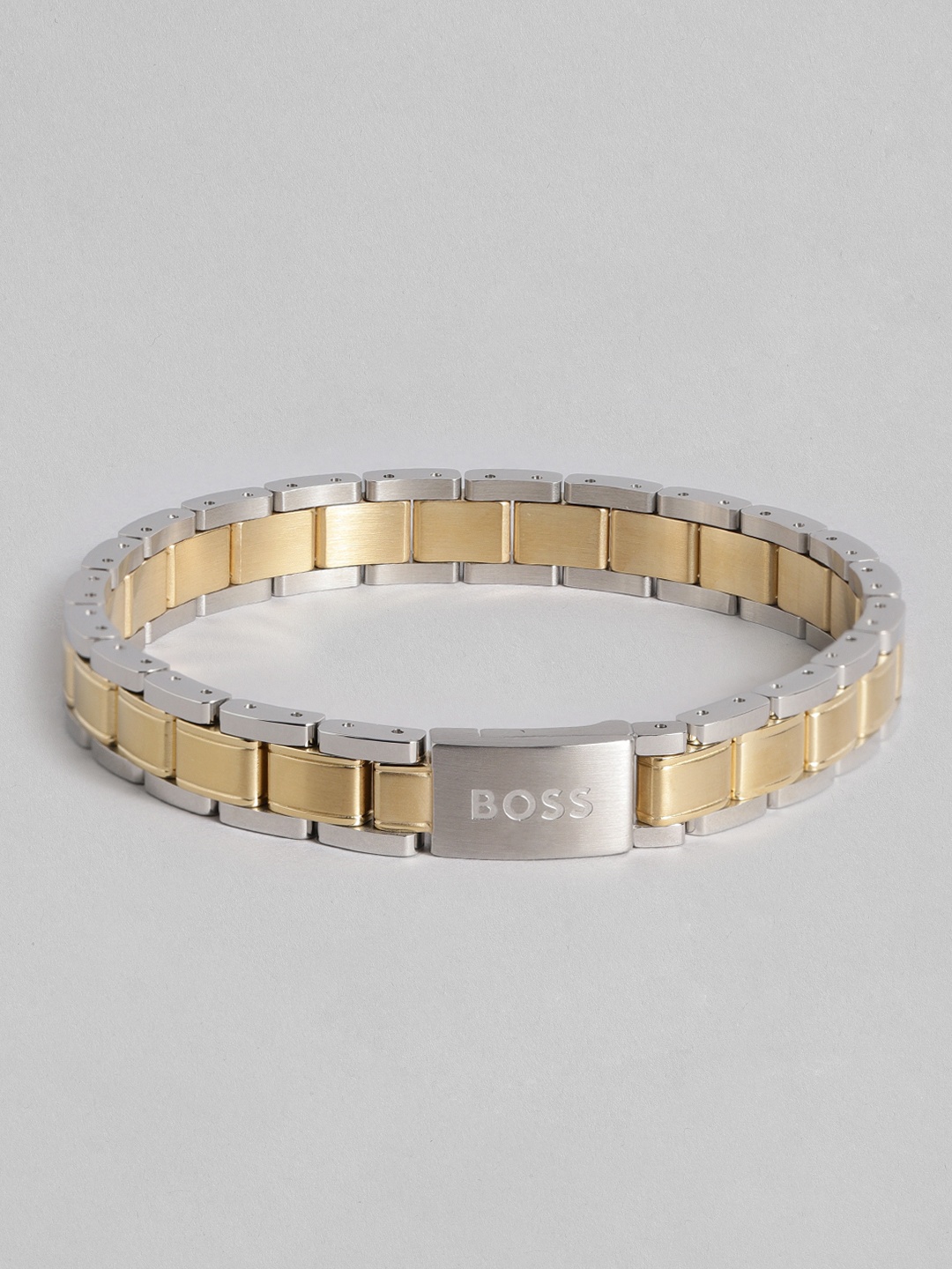 Hugo Boss Men Metal Links Essentials Stainless Steel Brass-Plated Link Bracelet, Multi
Hugo Boss Men Metal Links Essentials Stainless Steel Brass-Plated Link Bracelet, Multi