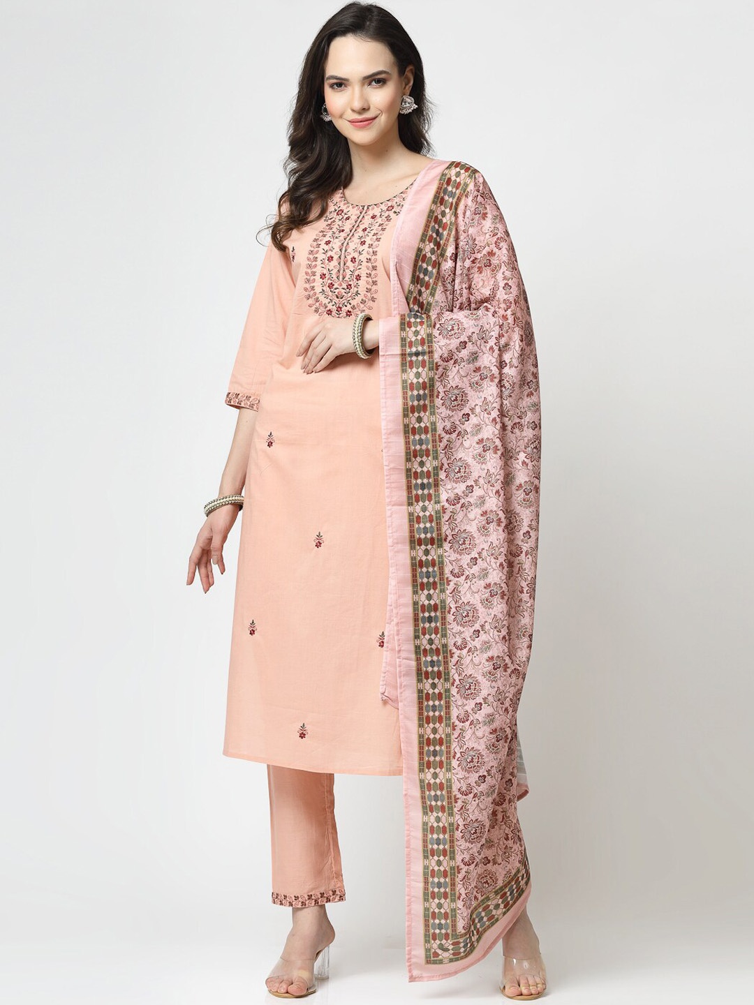 YELLOW CLOUD Floral Embroidered Pure Cotton Kurta with Trousers & With Dupatta, Pink
YELLOW CLOUD Floral Embroidered Pure Cotton Kurta with Trousers & With Dupatta, Pink