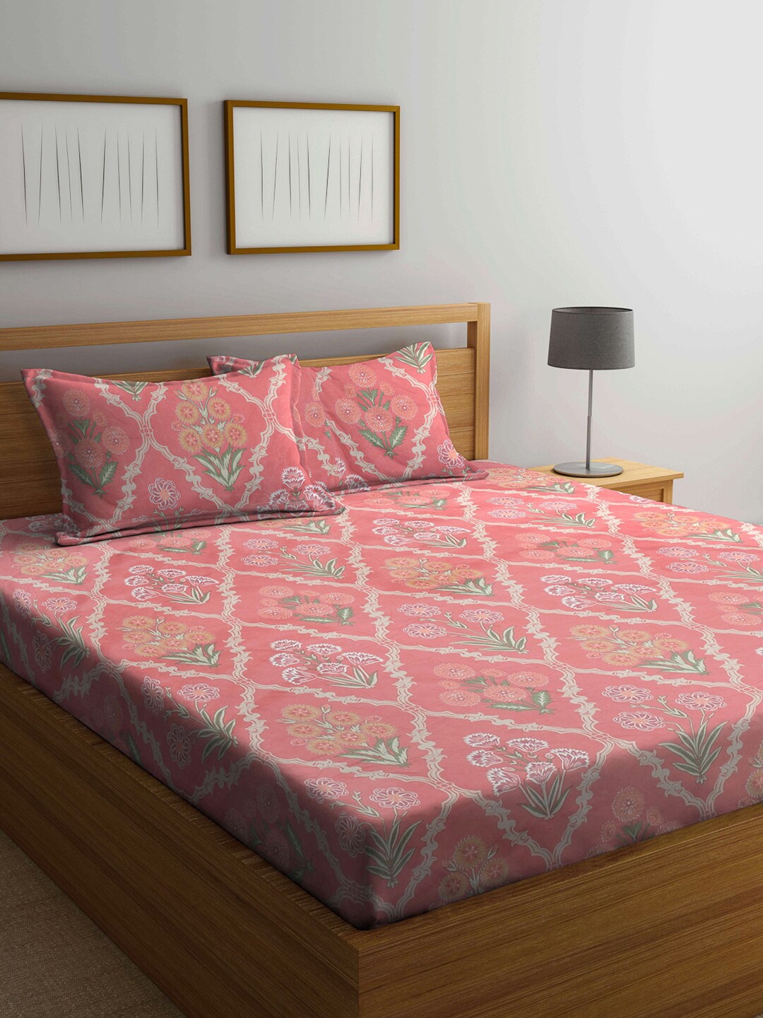 FABINALIV Pink & White Floral Print 300 TC Super King Size Bedsheet with 2 Pillow Covers
FABINALIV Pink & White Floral Print 300 TC Super King Size Bedsheet with 2 Pillow Covers