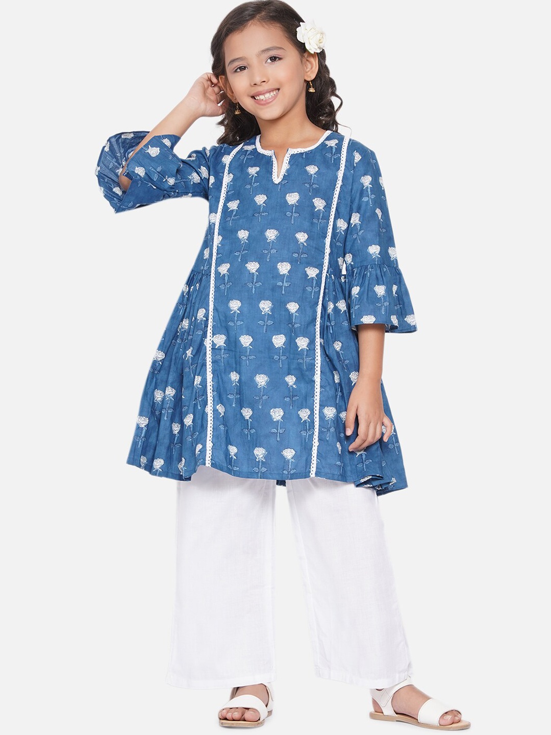 Modish Couture Girls Floral Printed Bell Sleeves Pure Cotton Kurta with Palazzos, Blue
Modish Couture Girls Floral Printed Bell Sleeves Pure Cotton Kurta with Palazzos, Blue