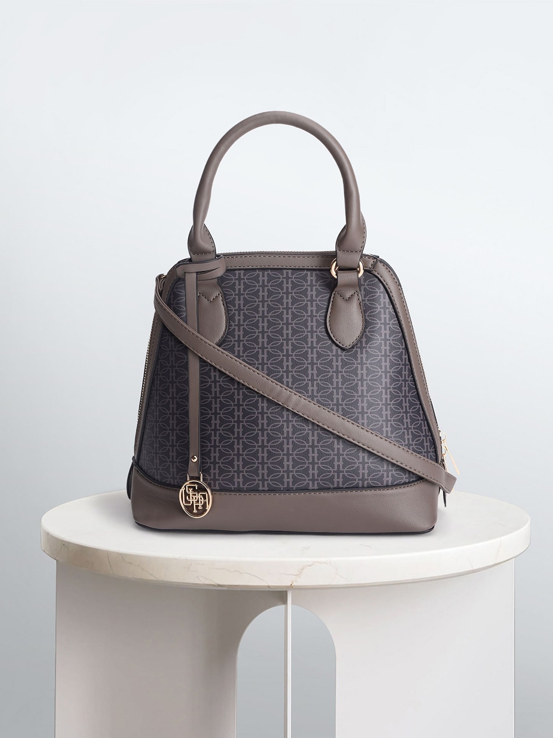 U.S. Polo Assn. Women Geometric Printed Structured Handheld Bag With Tasselled, Grey
U.S. Polo Assn. Women Geometric Printed Structured Handheld Bag With Tasselled, Grey