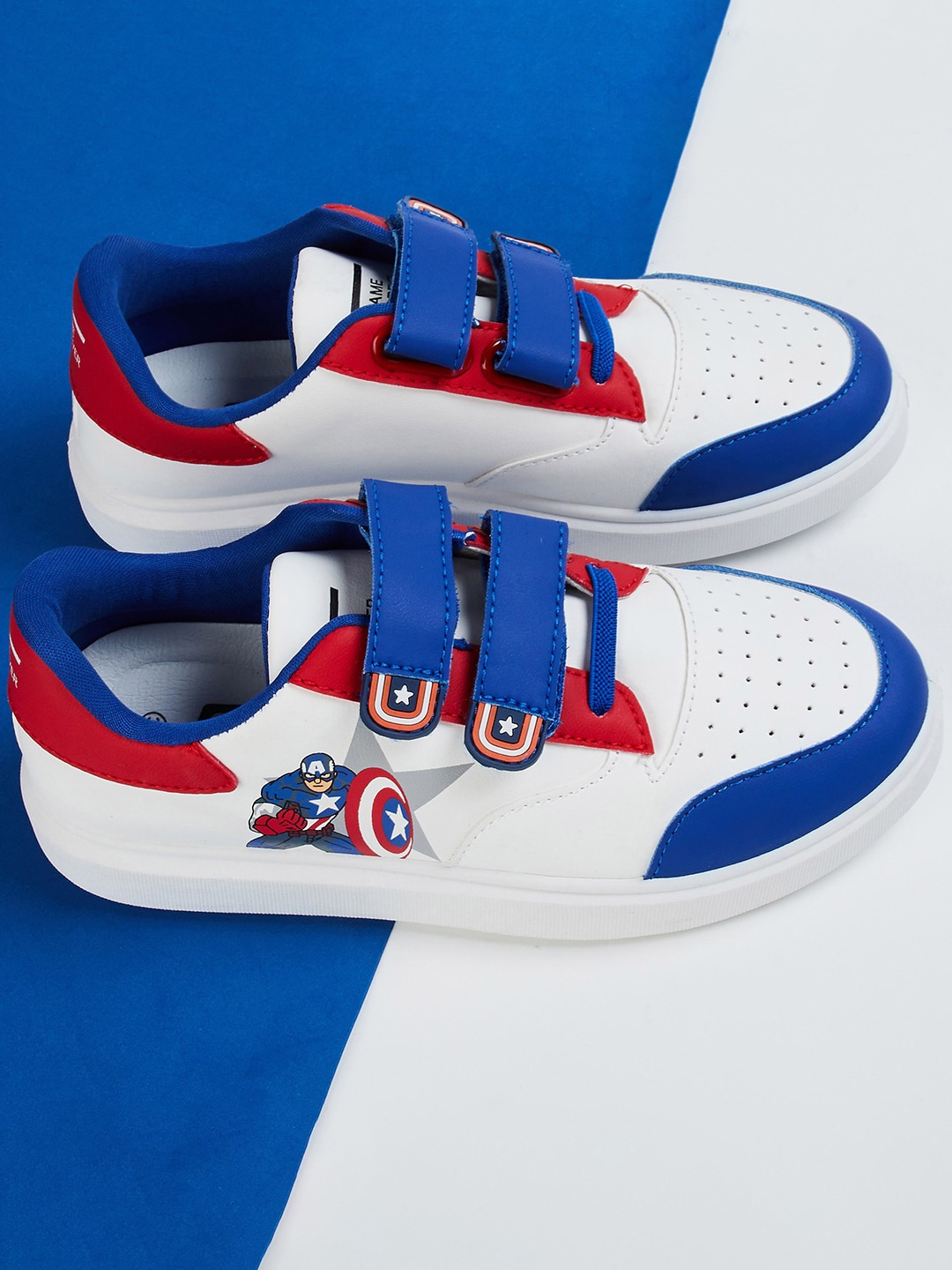 Fame Forever by Lifestyle Boys Colourblocked Captain America Printed Sneakers, White
Fame Forever by Lifestyle Boys Colourblocked Captain America Printed Sneakers, White