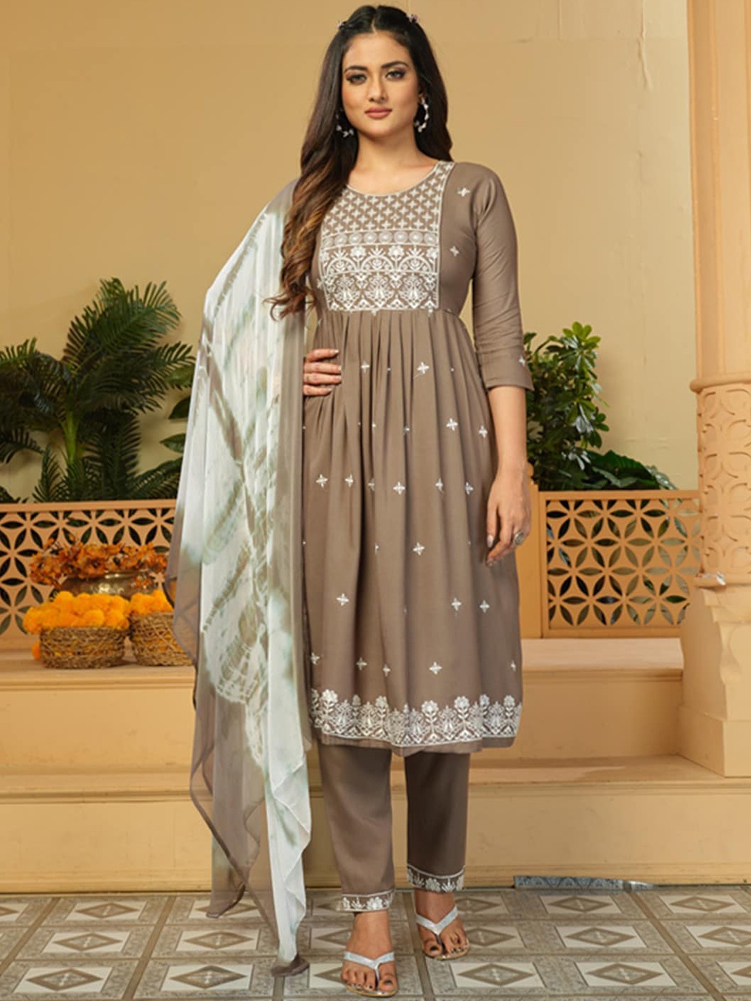 KALINI Floral Embroidered Thread Work Pleated A-Line Kurta & Trousers with Dupatta, Brown
KALINI Floral Embroidered Thread Work Pleated A-Line Kurta & Trousers with Dupatta, Brown