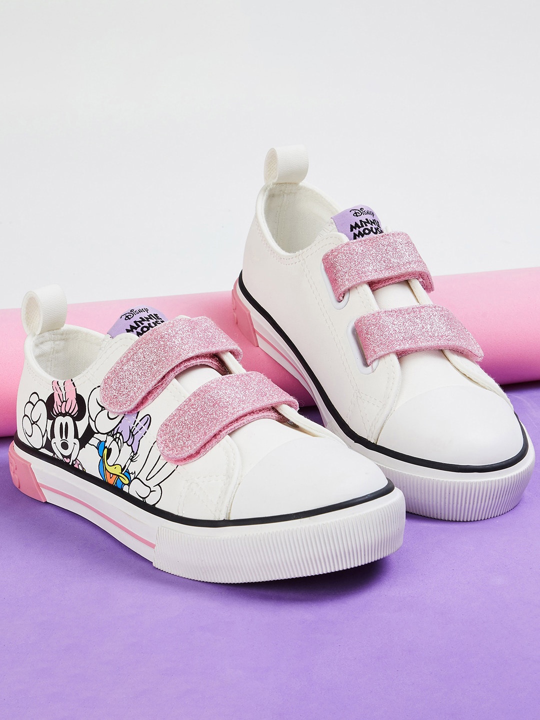Fame Forever by Lifestyle Girls Minnie Mouse Printed Basics Sneakers With Velcro Closure, White
Fame Forever by Lifestyle Girls Minnie Mouse Printed Basics Sneakers With Velcro Closure, White