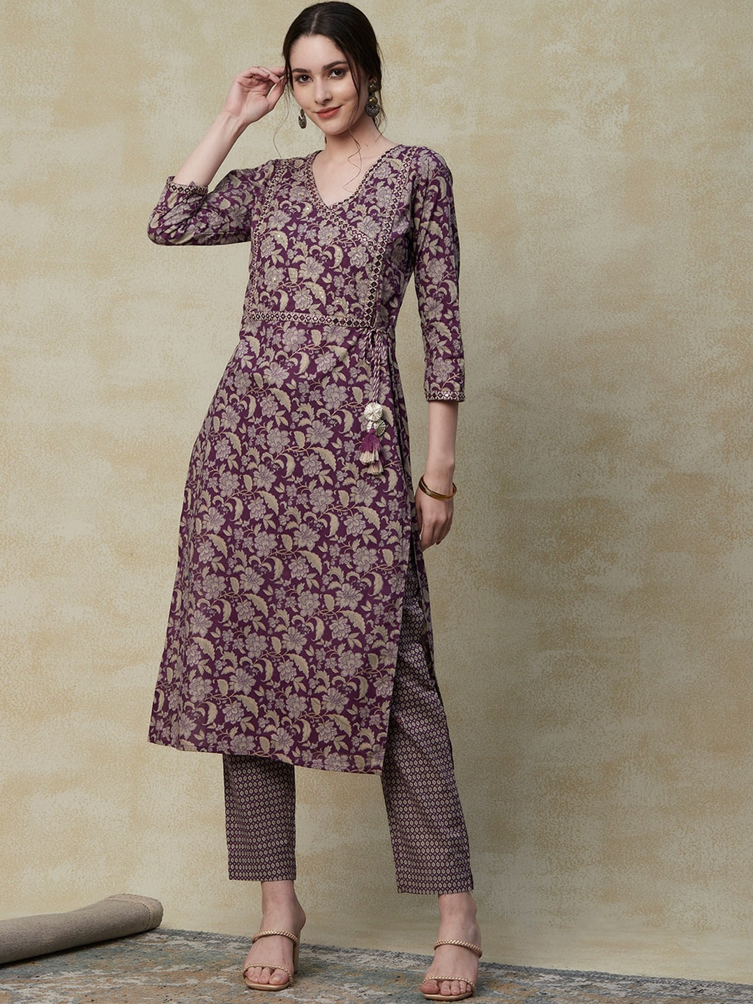 FASHOR Purple Floral Printed Mirror Work Angrakha Pure Cotton Straight Kurta with Trousers
FASHOR Purple Floral Printed Mirror Work Angrakha Pure Cotton Straight Kurta with Trousers