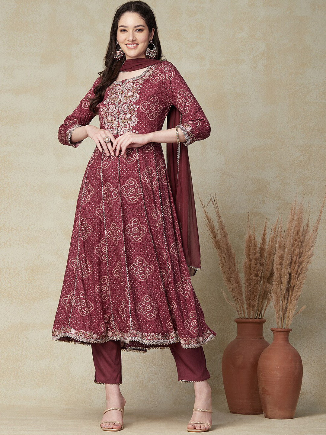 FASHOR Brown Ethnic Motifs Foil Printed Thread Work Anarkali Kurta with Trousers & Dupatta
FASHOR Brown Ethnic Motifs Foil Printed Thread Work Anarkali Kurta with Trousers & Dupatta