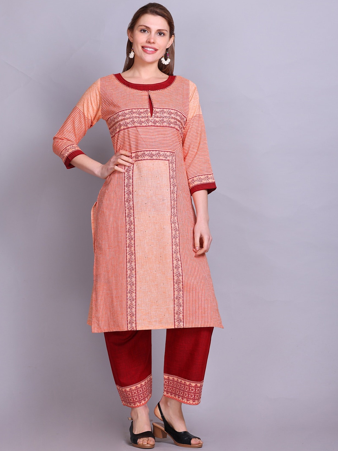 Elthia Round Neck Ethnic Motif Printed Regular Pure Cotton Kurta with Trouser, Orange
Elthia Round Neck Ethnic Motif Printed Regular Pure Cotton Kurta with Trouser, Orange
