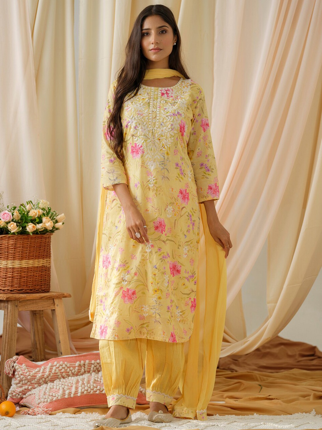 Ishin Yellow & Pink Floral Printed Thread Work Pure Cotton Kurta with Salwar & Dupatta
Ishin Yellow & Pink Floral Printed Thread Work Pure Cotton Kurta with Salwar & Dupatta