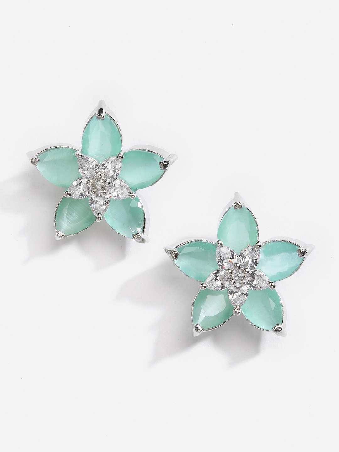 DressBerry Rhodium-Plated American Diamond-Studded Star Shaped Stud Earrings, Silver
DressBerry Rhodium-Plated American Diamond-Studded Star Shaped Stud Earrings, Silver