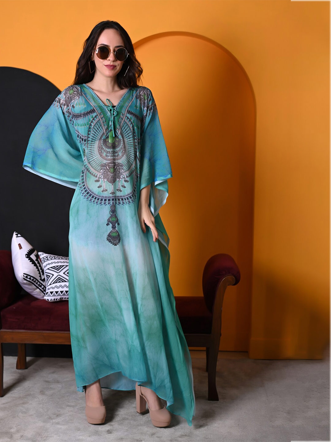 Rajoria Instyle Ethnic Motifs Printed Mandarin Collar Gathered Georgette Kaftan Maxi Dress, Turquoise blue
Rajoria Instyle Ethnic Motifs Printed Mandarin Collar Gathered Georgette Kaftan Maxi Dress, Turquoise blue
