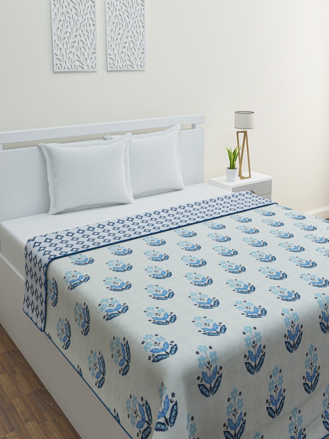 HOME AFFAIRS Blue Ethnic Motifs Reversible Cotton AC Room 300 GSM Double Bed Dohar
HOME AFFAIRS Blue Ethnic Motifs Reversible Cotton AC Room 300 GSM Double Bed Dohar