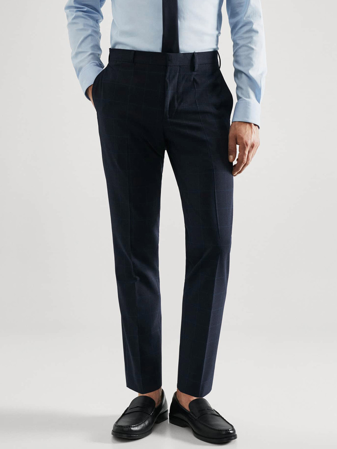 MANGO MAN Super Slim Fit Checked Comfort Stretch Formal Trousers, Navy blue 
MANGO MAN Super Slim Fit Checked Comfort Stretch Formal Trousers, Navy blue