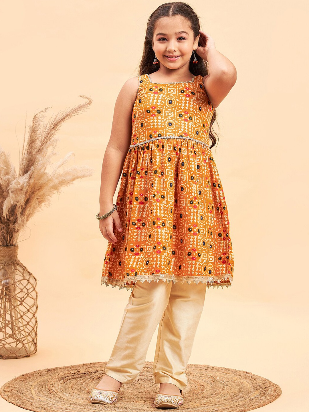 Stylo Bug Girls Ethnic Motifs Printed Gotta Patti Pure Cotton Kurti with Pyjamas, Yellow
Stylo Bug Girls Ethnic Motifs Printed Gotta Patti Pure Cotton Kurti with Pyjamas, Yellow