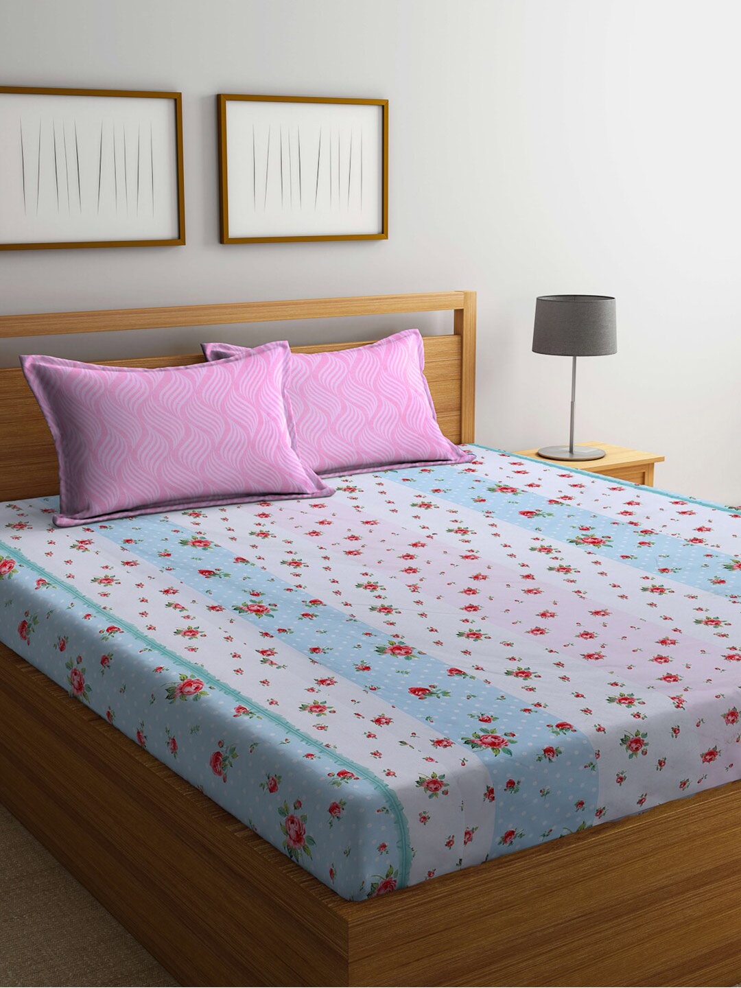 KLOTTHE White & Red Floral Printed 300 TC Fitted Double Bedsheet With 2 Pillow Covers
KLOTTHE White & Red Floral Printed 300 TC Fitted Double Bedsheet With 2 Pillow Covers