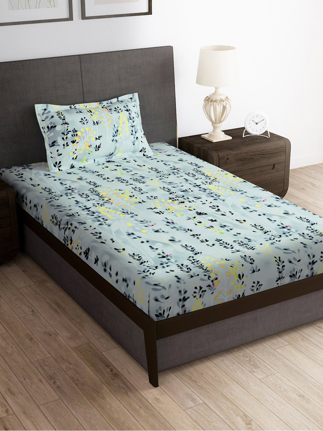 Story@home Grey & Black Floral Microfiber 180 TC Single Bedsheet With 1 Pillow Cover
Story@home Grey & Black Floral Microfiber 180 TC Single Bedsheet With 1 Pillow Cover
