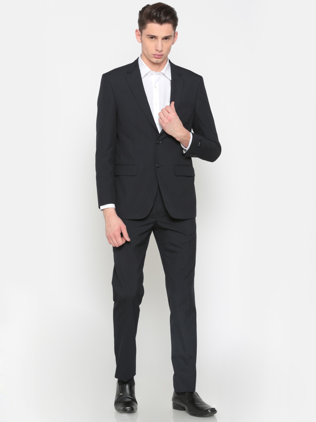 Peter England Men Deep Navy Single Breasted Striped Tailored Fit Formal Suit, Navy blue
Peter England Men Deep Navy Single Breasted Striped Tailored Fit Formal Suit, Navy blue