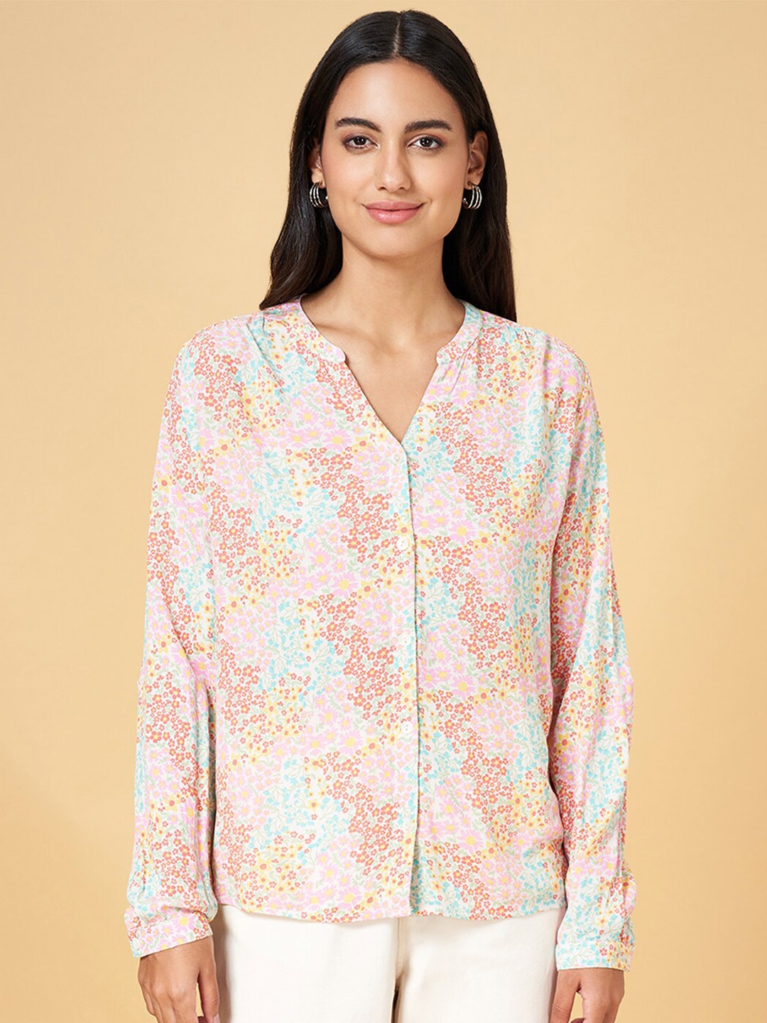 Honey by Pantaloons Floral Printed Mandarin Collar Roll-Up Sleeves Shirt Style Top, Peach
Honey by Pantaloons Floral Printed Mandarin Collar Roll-Up Sleeves Shirt Style Top, Peach