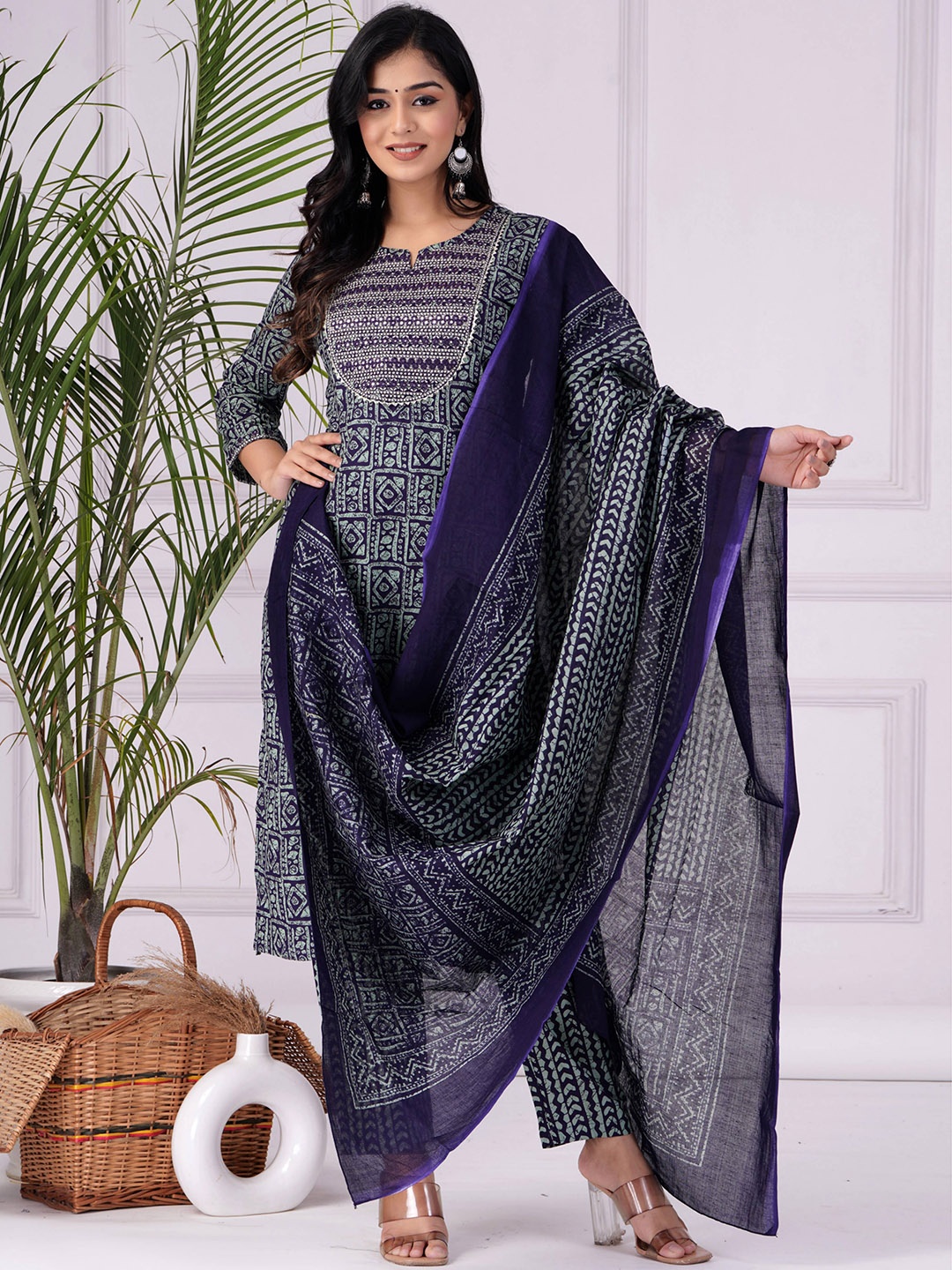 JAIPURI COLLECTION Abstract Printed Gotta Patti Pure Cotton Kurta With Trousers & Dupatta, Blue
JAIPURI COLLECTION Abstract Printed Gotta Patti Pure Cotton Kurta With Trousers & Dupatta, Blue