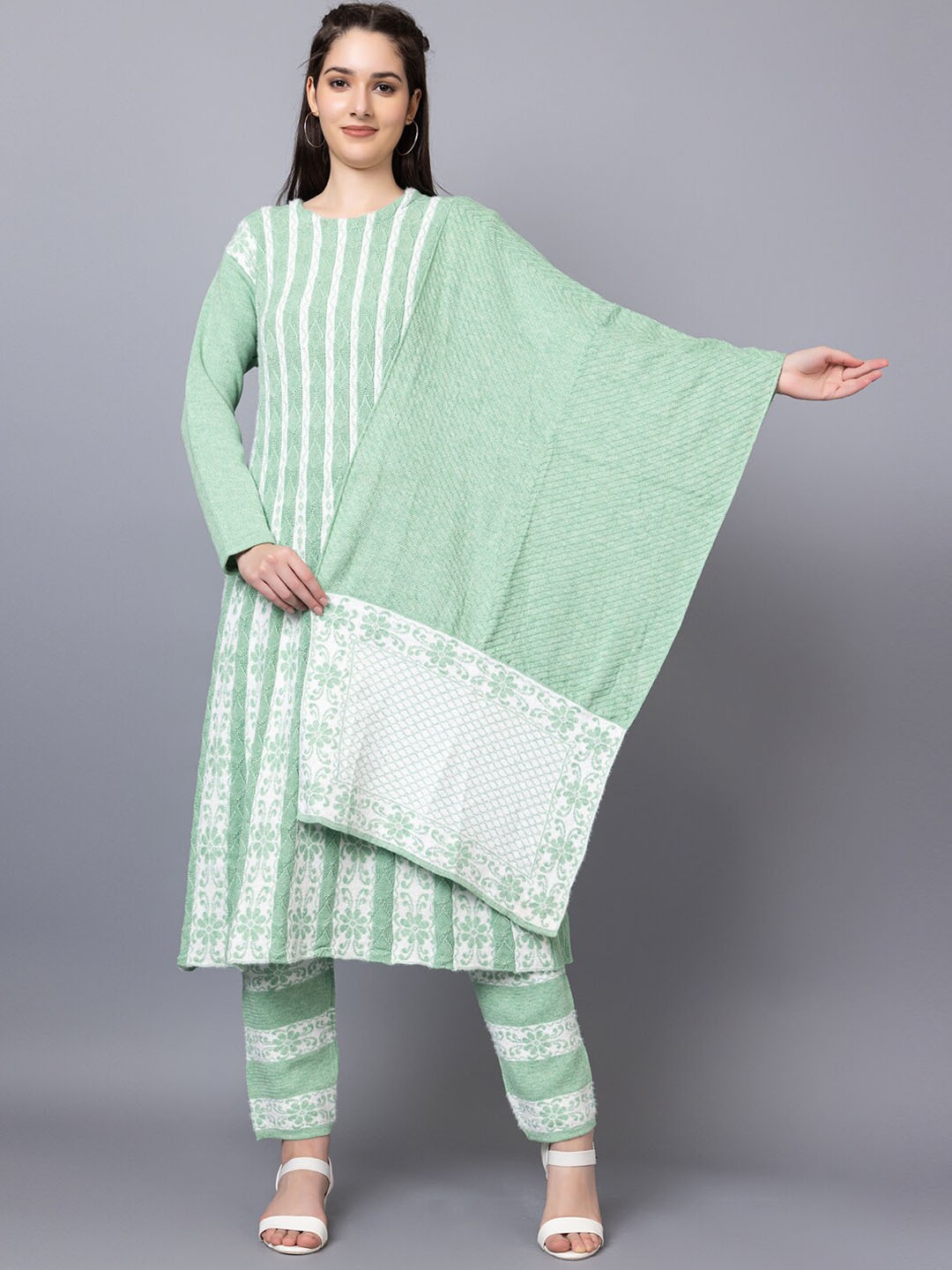TYSORT Floral Woven Design Round Neck Panelled A-Line Woolen Kurta With Trousers & Dupatta, Green
TYSORT Floral Woven Design Round Neck Panelled A-Line Woolen Kurta With Trousers & Dupatta, Green