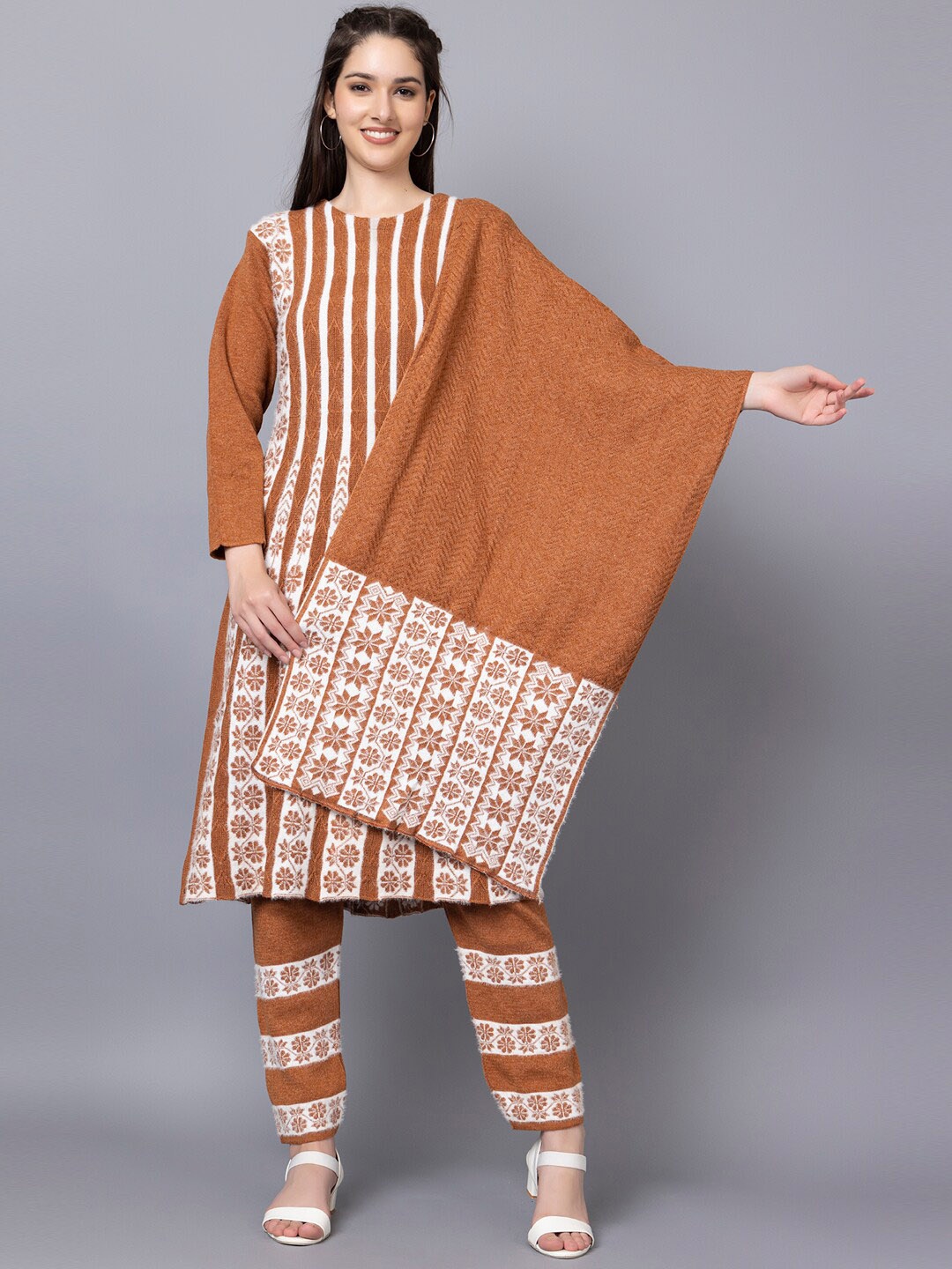 TYSORT Floral Woven Design Round Neck Panelled A-Line Woolen Kurta With Trousers & Dupatta, Brown
TYSORT Floral Woven Design Round Neck Panelled A-Line Woolen Kurta With Trousers & Dupatta, Brown