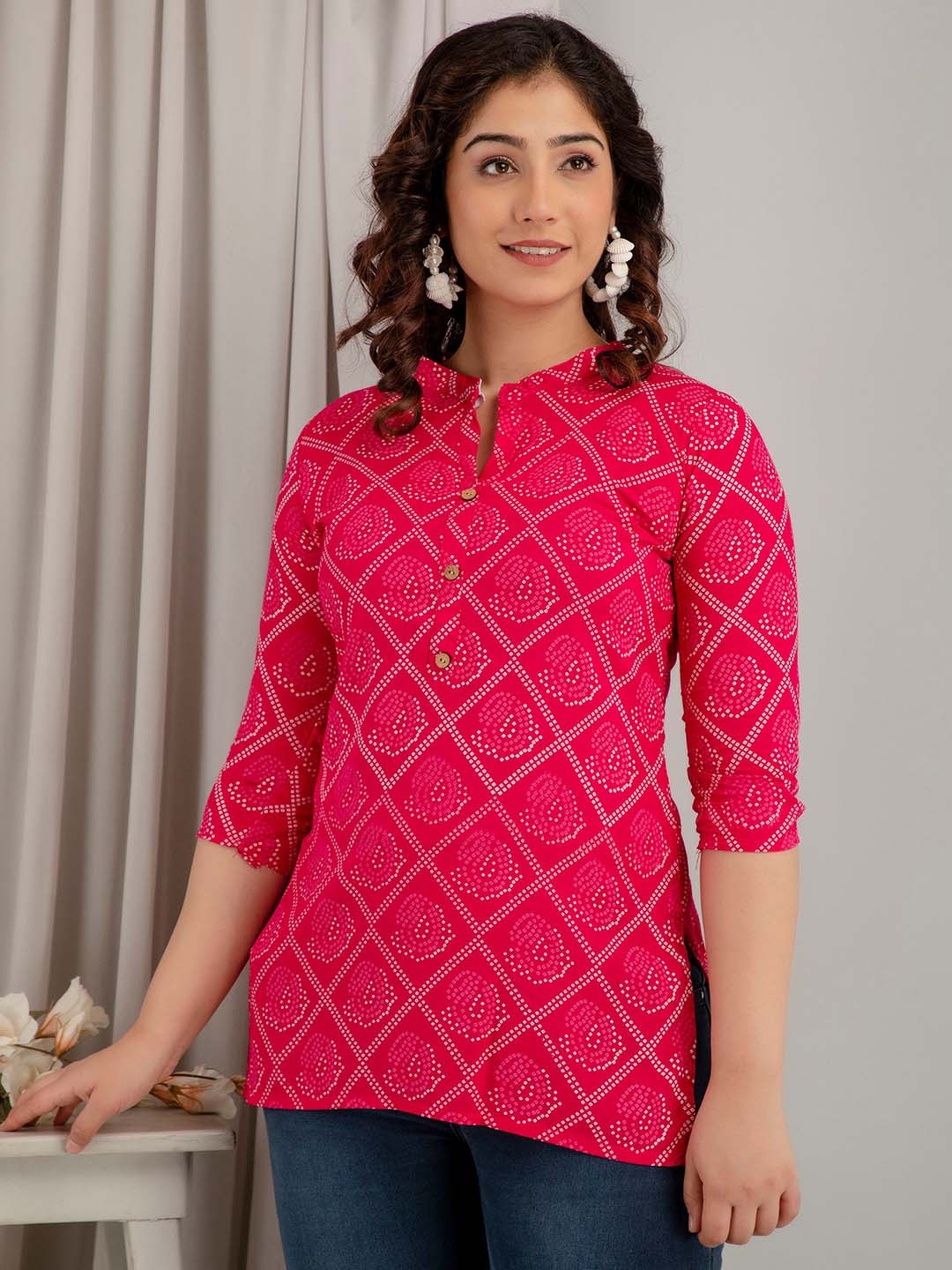 Mialo fashion Bandhani Printed Mandarin Collar Straight Kurti, Red