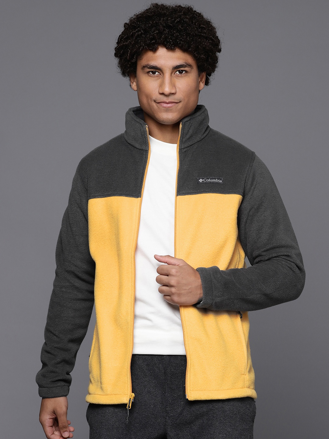 Columbia Men Colourblocked Insulator Trekking-Hiking Fleece Sporty Jacket, Black
Columbia Men Colourblocked Insulator Trekking-Hiking Fleece Sporty Jacket, Black