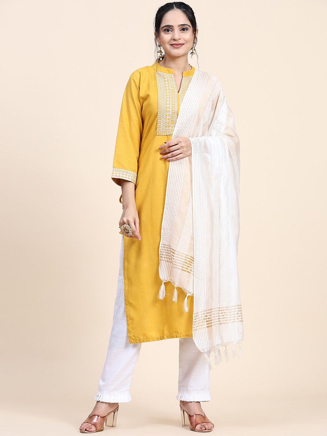 Nimidiya Ethnic Motifs Yoke Design Sequinned Pure Cotton Kurta With Trousers & Dupatta, Yellow
Nimidiya Ethnic Motifs Yoke Design Sequinned Pure Cotton Kurta With Trousers & Dupatta, Yellow
