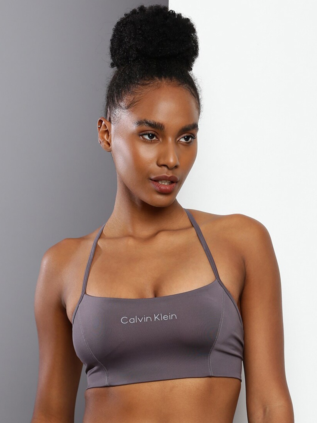 Calvin Klein Underwear Medium Coverage Workout Sports Bra With All Day Comfort, Grey
Calvin Klein Underwear Medium Coverage Workout Sports Bra With All Day Comfort, Grey