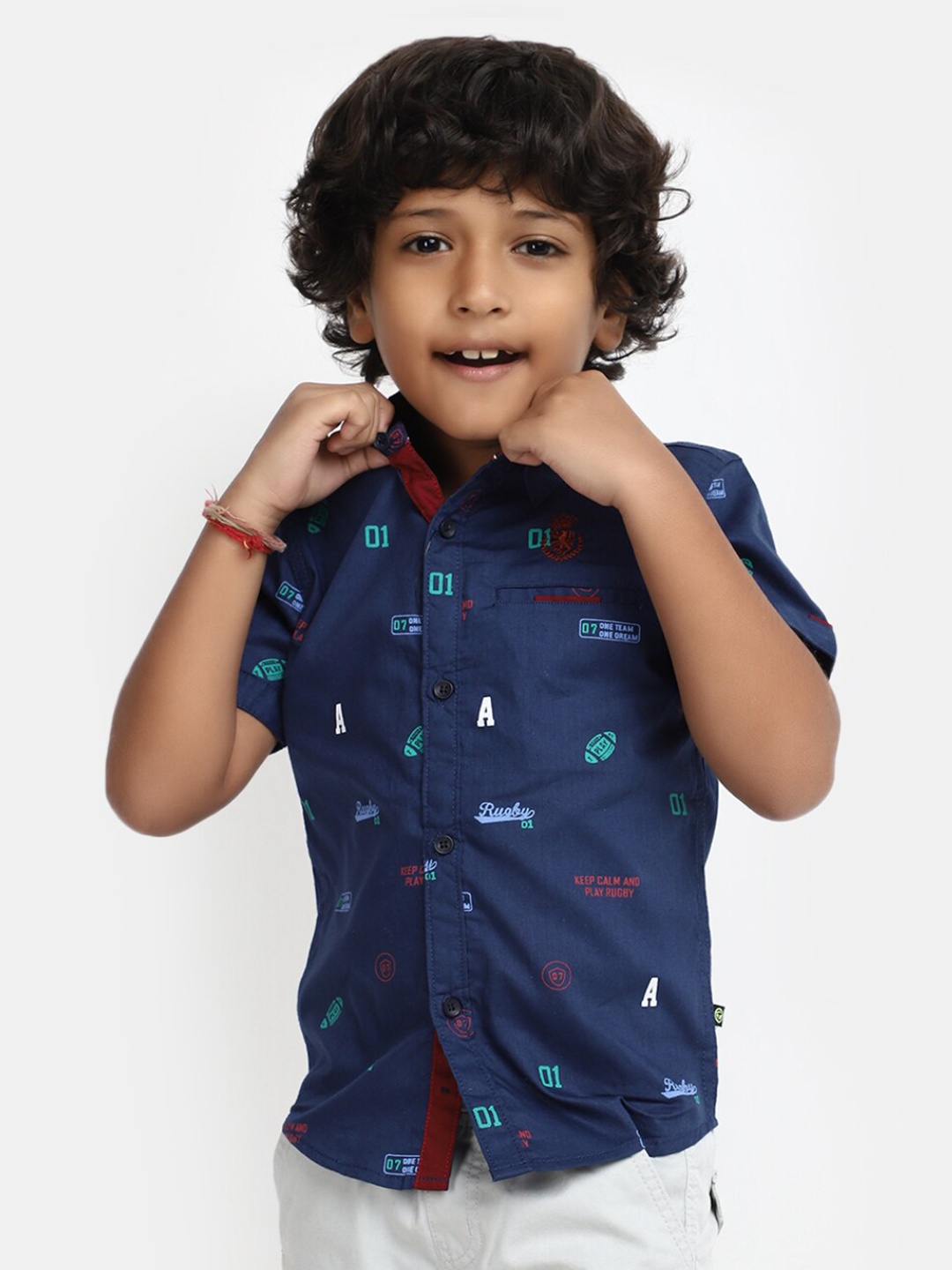 V-Mart Boys Regular Fit Typography Printed Short Sleeve Pure Cotton Casual Shirt, Blue
V-Mart Boys Regular Fit Typography Printed Short Sleeve Pure Cotton Casual Shirt, Blue