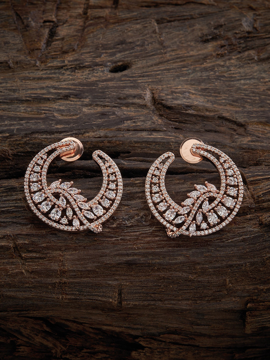 Kushal's Fashion Jewellery Rose Gold-Plated Contemporary Studs Earrings
Kushal's Fashion Jewellery Rose Gold-Plated Contemporary Studs Earrings