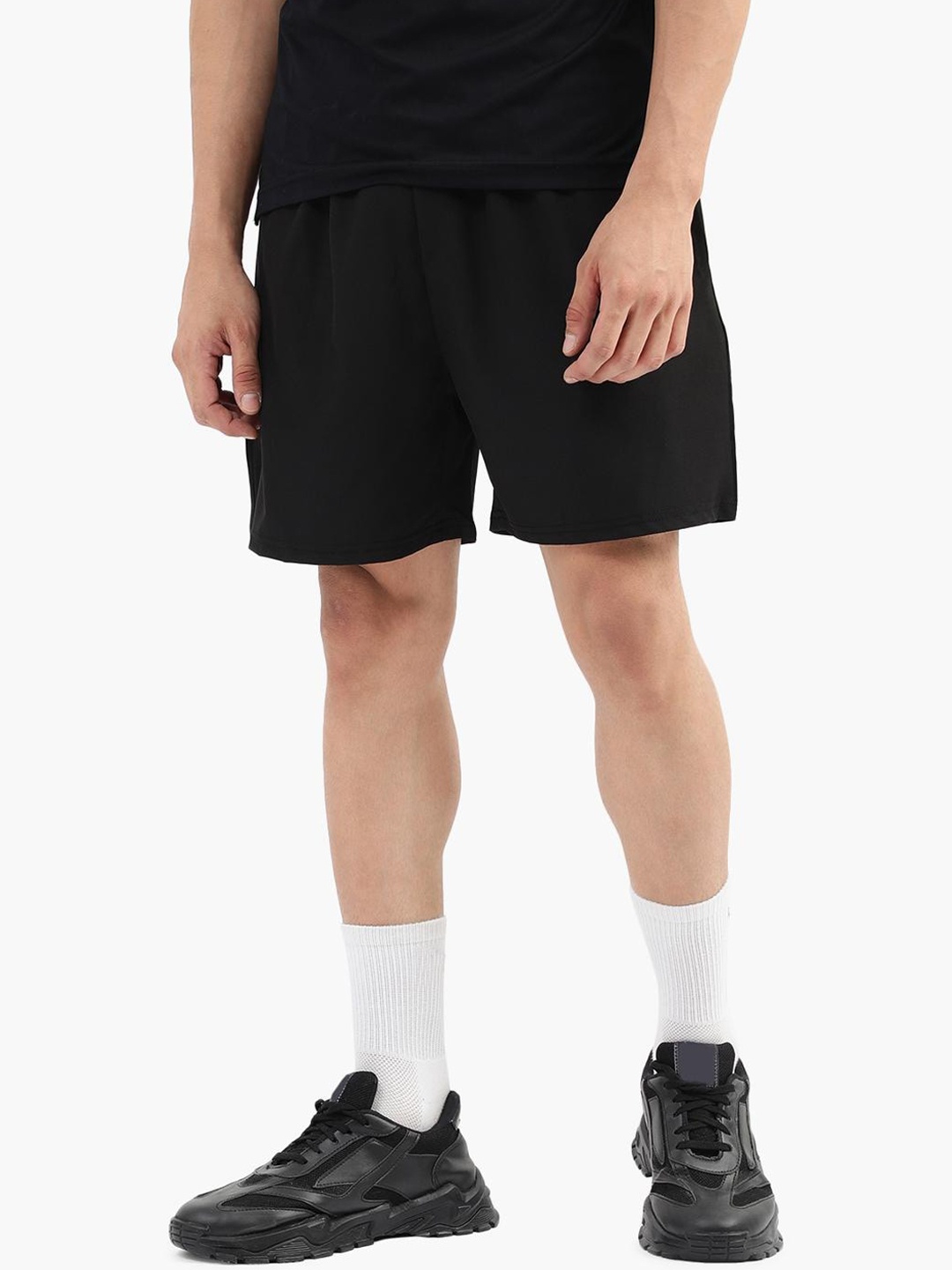 Virgio Men Mid-Rise Sports Shorts, Black