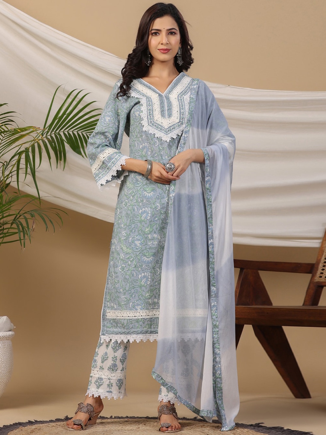Readiprint Women Ethnic Motifs Printed Pure Cotton Kurta With Trousers & Dupatta, Blue
Readiprint Women Ethnic Motifs Printed Pure Cotton Kurta With Trousers & Dupatta, Blue