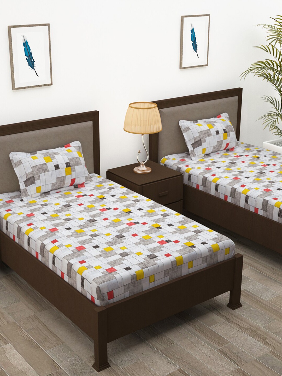 Story@home White & Red Geometric Cotton 144 TC 2 Single Bedsheet With 2 Pillow Covers
Story@home White & Red Geometric Cotton 144 TC 2 Single Bedsheet With 2 Pillow Covers