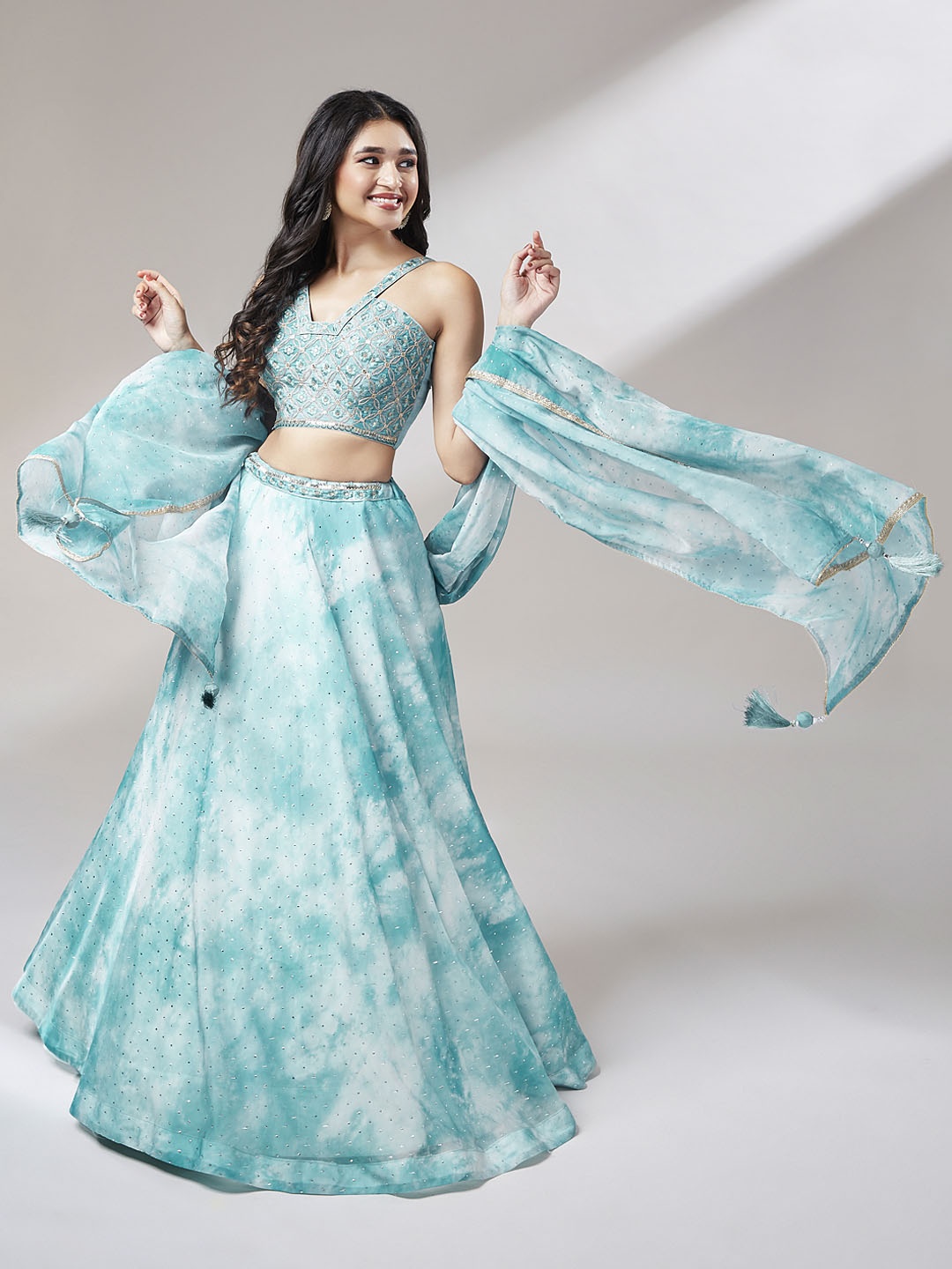 panchhi Embroidered Tie and Dye Ready to Wear Lehenga & Unstitched Blouse With, Blue
panchhi Embroidered Tie and Dye Ready to Wear Lehenga & Unstitched Blouse With, Blue