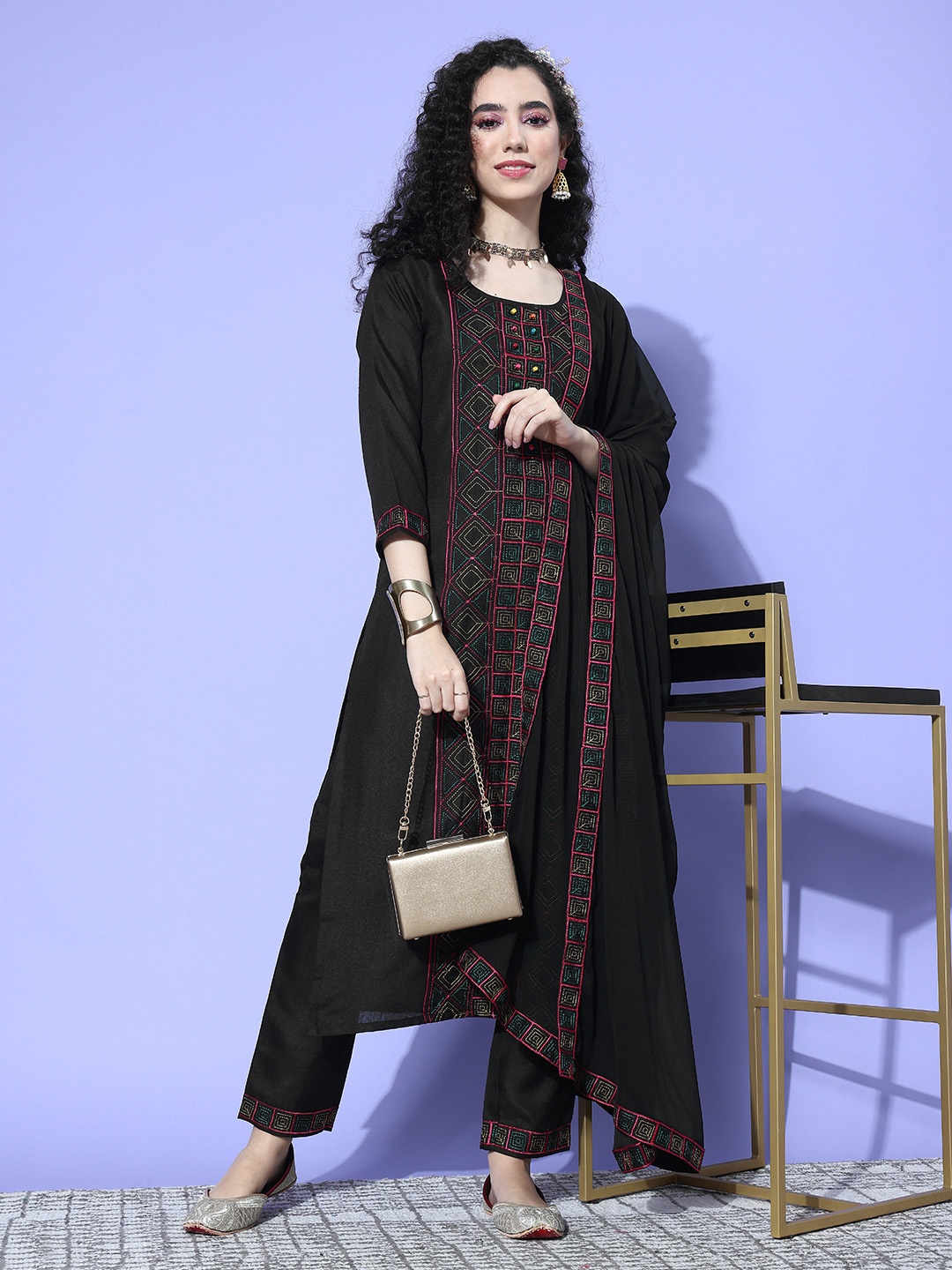 SheWill Women Black Embroidered Regular Sequinned Kurta with Trousers & With Dupatta
SheWill Women Black Embroidered Regular Sequinned Kurta with Trousers & With Dupatta