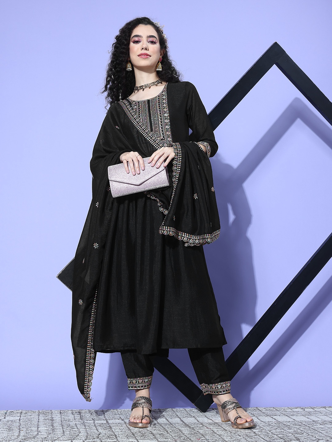 SheWill Women Black Yoke Design Regular Sequinned Kurta with Trousers & With Dupatta
SheWill Women Black Yoke Design Regular Sequinned Kurta with Trousers & With Dupatta