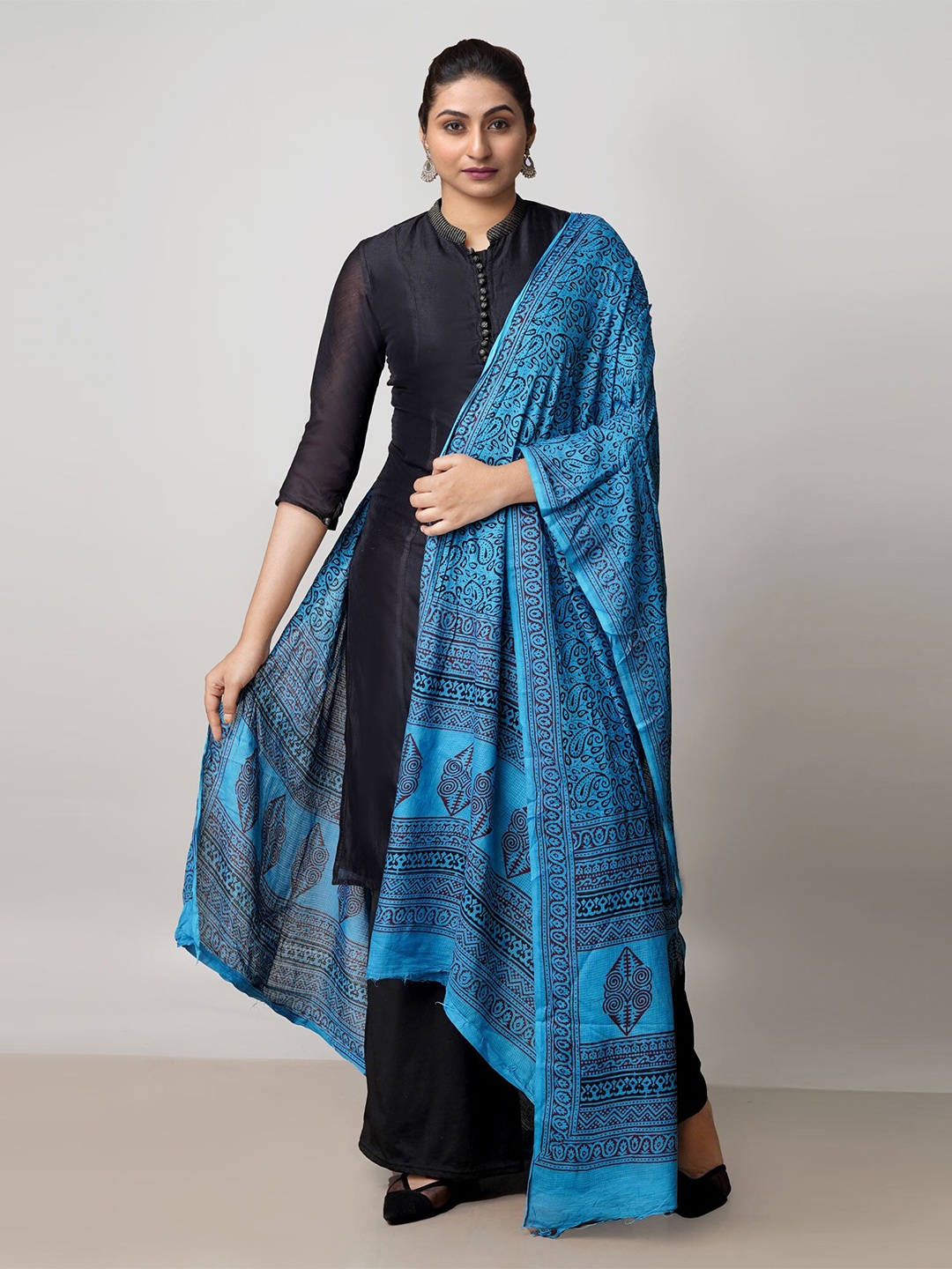 Unnati Silks Ethnic Motifs Printed Dupatta, Blue