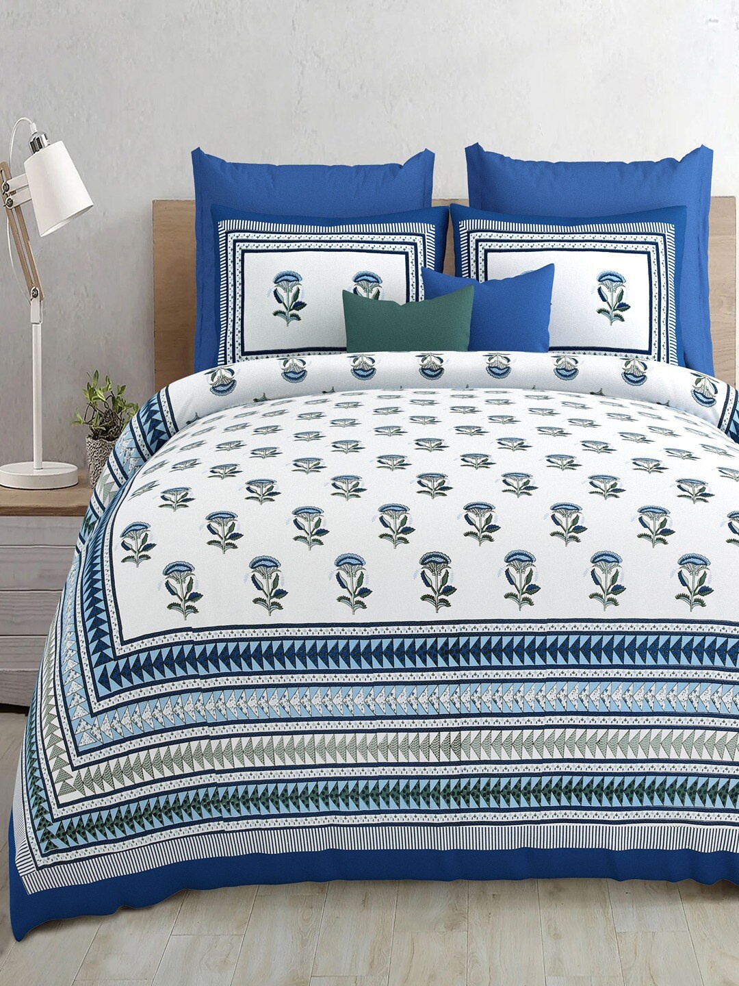 Bombay Spreads Blue & White Floral Pure Cotton 210 TC King Bedsheet With 2 Pillow Covers
Bombay Spreads Blue & White Floral Pure Cotton 210 TC King Bedsheet With 2 Pillow Covers