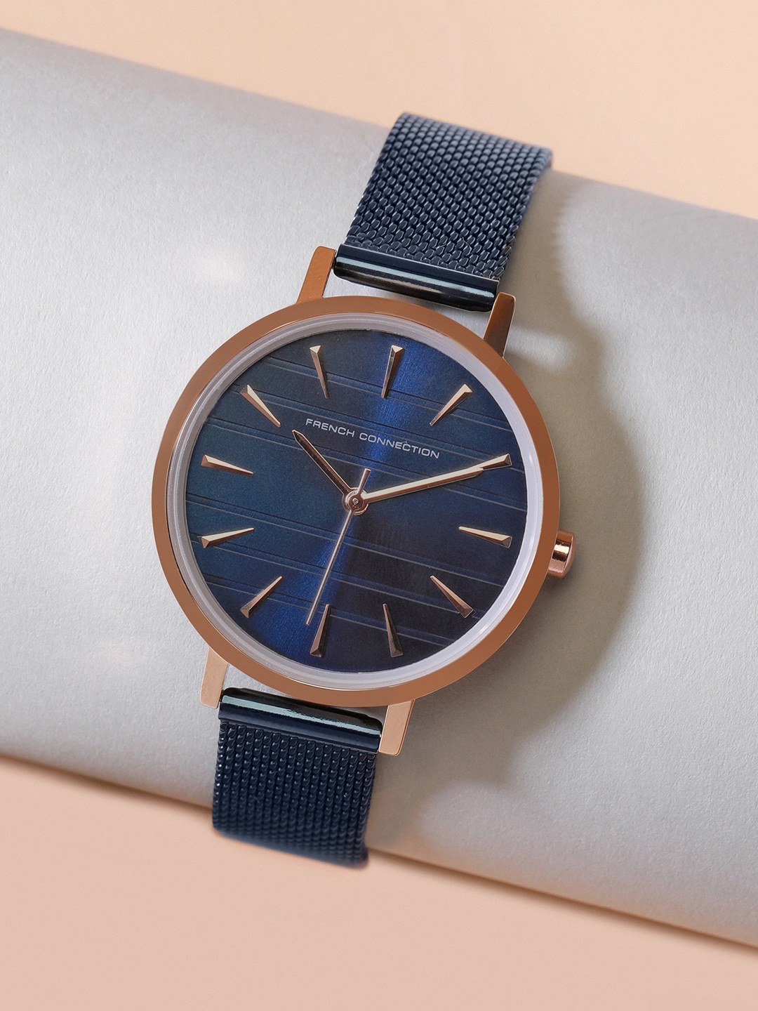 French Connection Women Stainless Steel Bracelet Style Straps Analogue Watch FCN00069G, Blue
French Connection Women Stainless Steel Bracelet Style Straps Analogue Watch FCN00069G, Blue