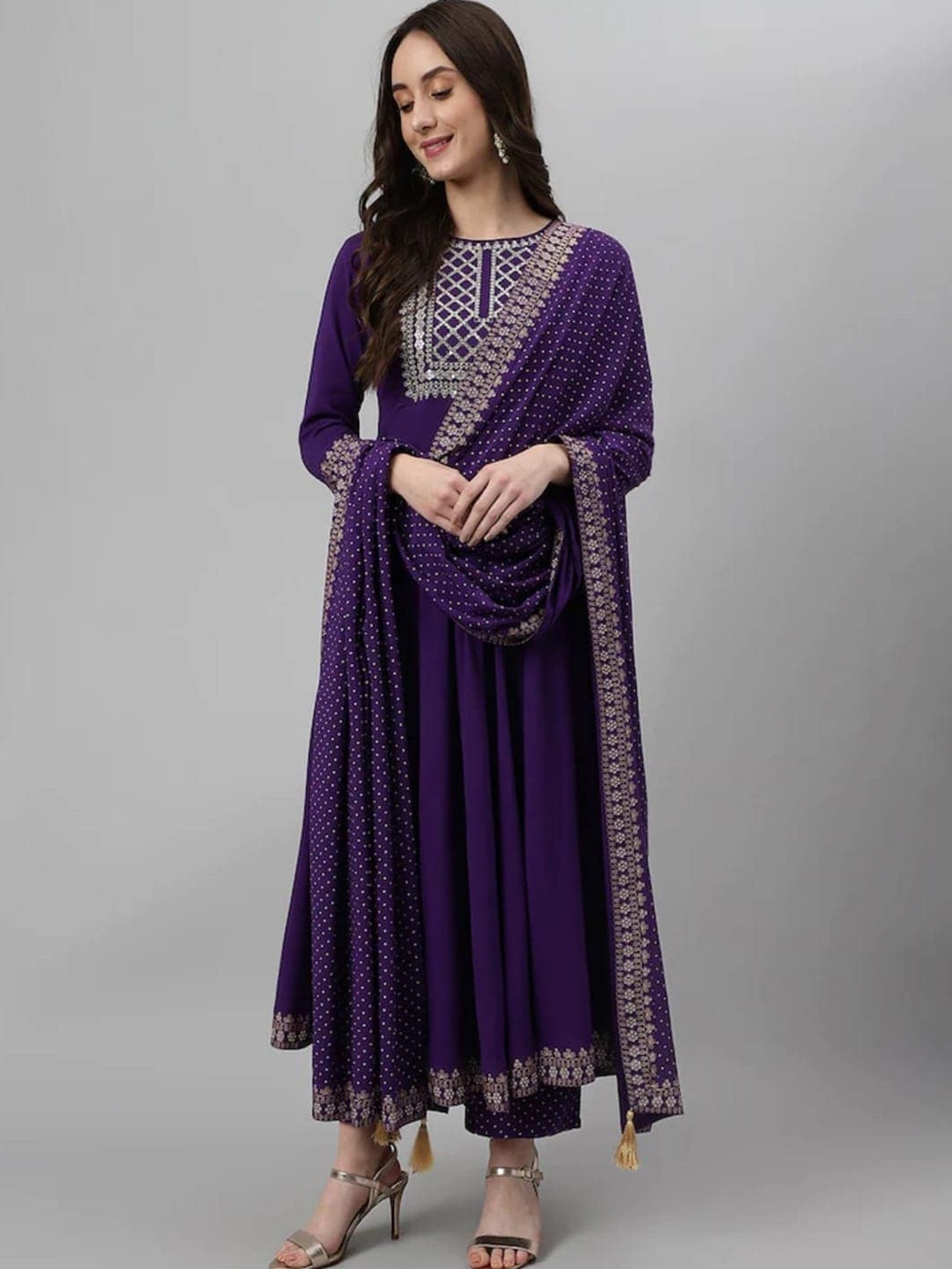 FAVRIZ Ethnic Motifs Embroidered Regular Sequinned Kurta With Trousers & Dupatta, Violet
FAVRIZ Ethnic Motifs Embroidered Regular Sequinned Kurta With Trousers & Dupatta, Violet